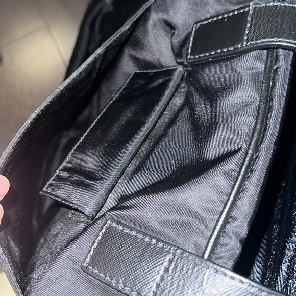 AUTHENTIC Prada briefcase - Picture 7 of 10